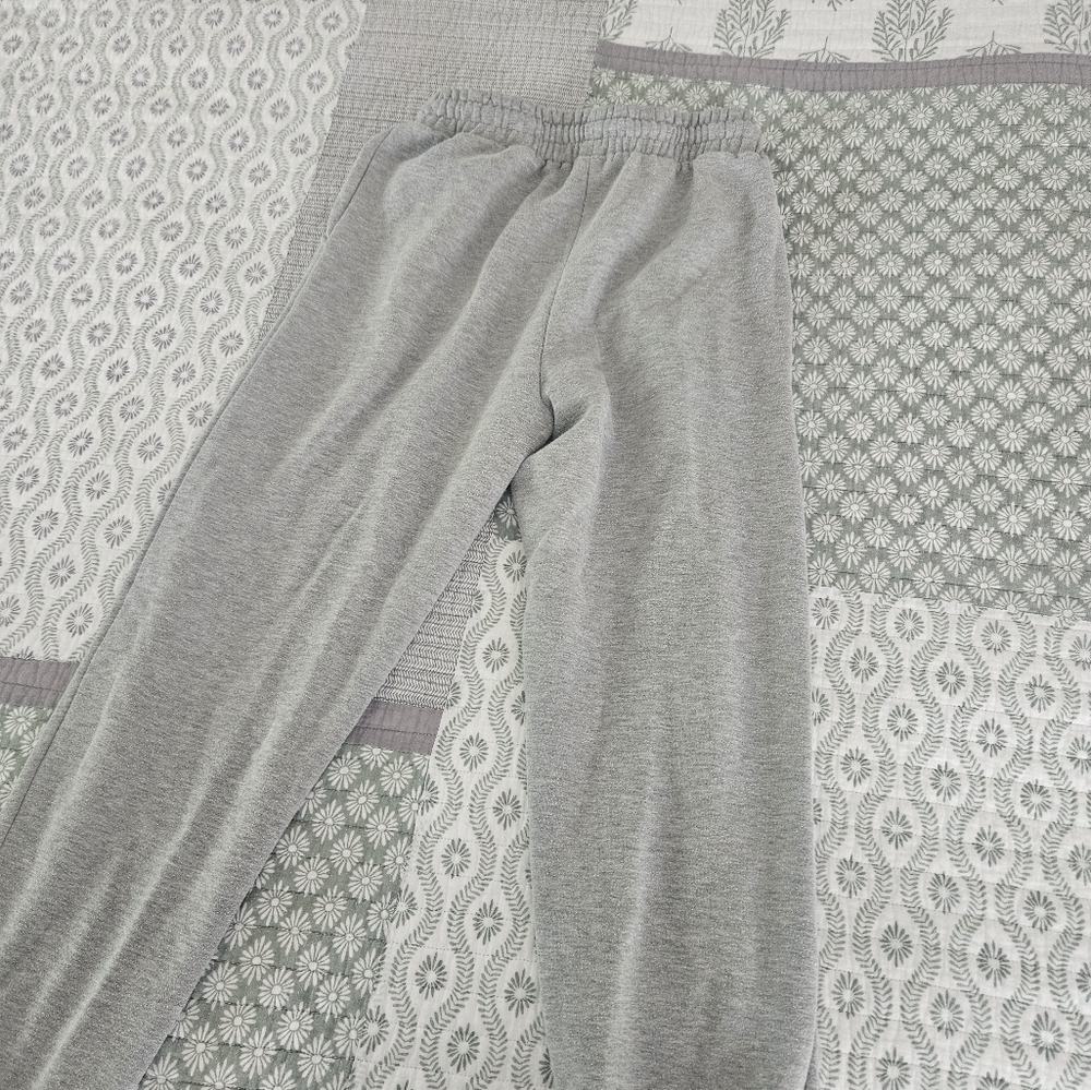 The waist on these are just too small for me!